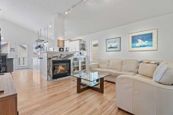 143 Prestwick Landing SE Calgary, AB T2Z 3S4