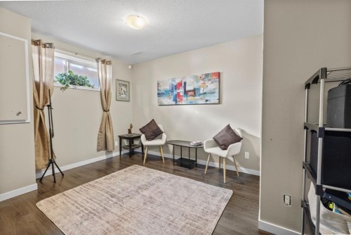47 Cranford Crescent Se, Calgary, AB - Indoor Photo Showing Other Room