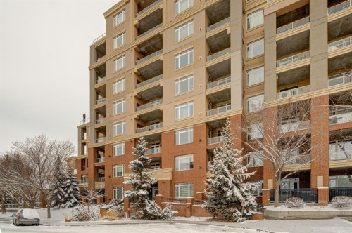3306-24 Hemlock Crescent Sw, Calgary, AB - Outdoor With Facade