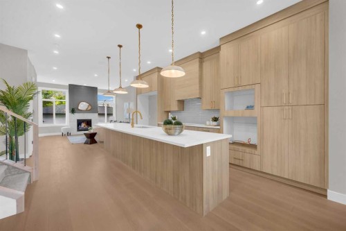 8114 Bowness Road Nw, Calgary, AB - Indoor Photo Showing Kitchen With Upgraded Kitchen