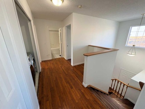 7901 Martha'S Haven Park Ne, Calgary, AB - Indoor Photo Showing Other Room