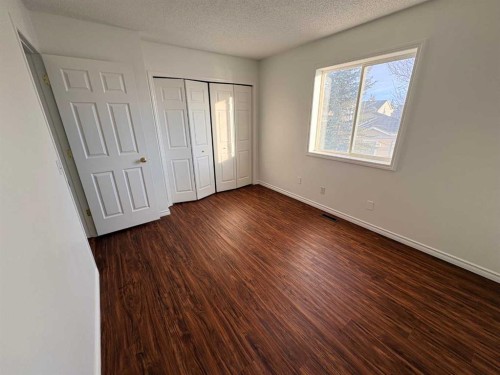 7901 Martha'S Haven Park Ne, Calgary, AB - Indoor Photo Showing Other Room