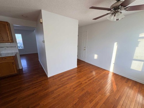 7901 Martha'S Haven Park Ne, Calgary, AB - Indoor