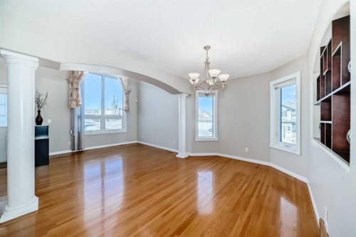300 Hampstead Road Nw, Calgary, AB - Indoor Photo Showing Other Room