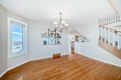 300 Hampstead Road Nw, Calgary, AB - Indoor Photo Showing Other Room