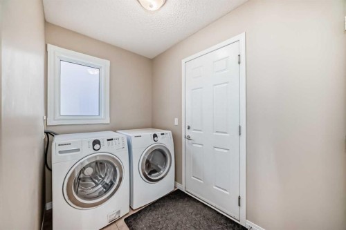 300 Hampstead Road Nw, Calgary, AB - Indoor Photo Showing Laundry Room