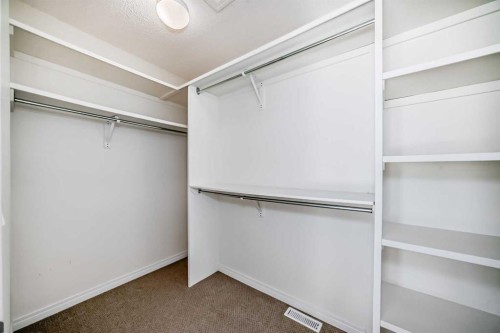 300 Hampstead Road Nw, Calgary, AB - Indoor With Storage