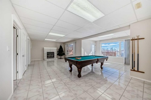 300 Hampstead Road Nw, Calgary, AB - Indoor Photo Showing Other Room