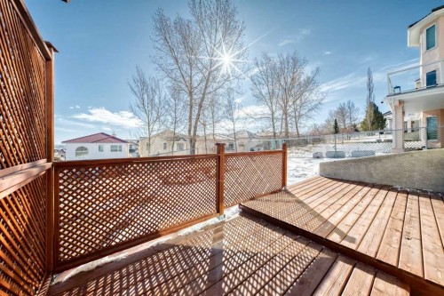 300 Hampstead Road Nw, Calgary, AB - Outdoor With Deck Patio Veranda With Exterior