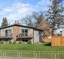 7006A Bowness Road NW Calgary, AB T3B 0G4