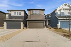 30 Belmont Crescent SW Calgary, AB T2X 4N5
