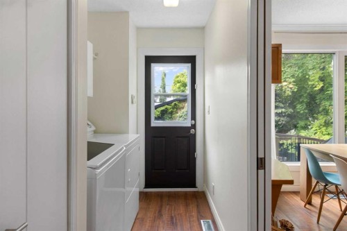 230 11 Avenue Ne, Calgary, AB 