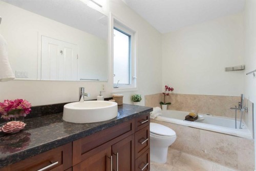 230 11 Avenue Ne, Calgary, AB 