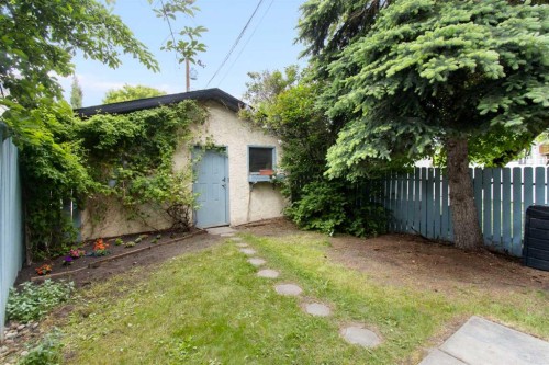 230 11 Avenue Ne, Calgary, AB 