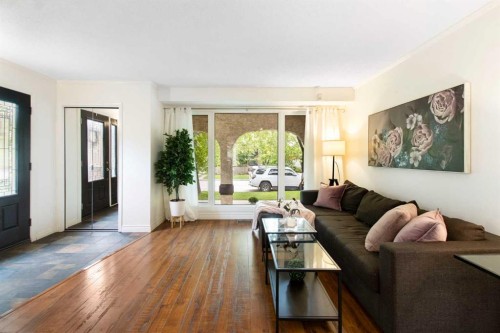 230 11 Avenue Ne, Calgary, AB 
