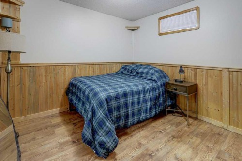 182 Harvest Creek Close Ne, Calgary, AB - Indoor Photo Showing Bedroom