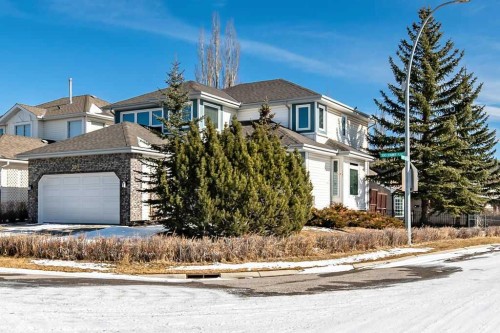 303 Schubert Place Nw, Calgary, AB - Outdoor