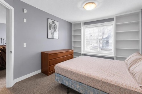 203-345 Rocky Vista Park Nw, Calgary, AB - Indoor Photo Showing Bedroom