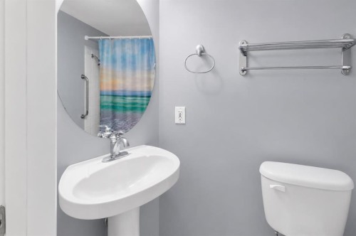 203-345 Rocky Vista Park Nw, Calgary, AB - Indoor Photo Showing Bathroom