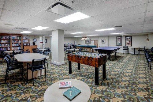 203-345 Rocky Vista Park Nw, Calgary, AB - Indoor