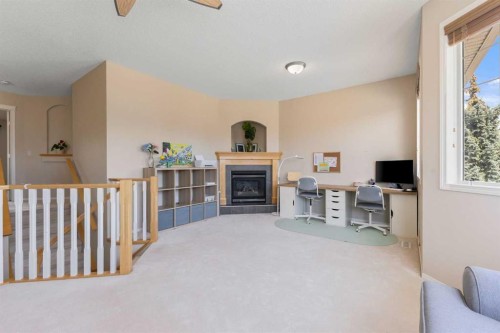 11 Simcoe Crescent Sw, Calgary, AB - Indoor With Fireplace
