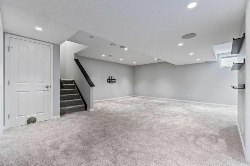 11 Simcoe Crescent Sw, Calgary, AB - Indoor