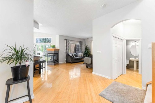 11 Simcoe Crescent Sw, Calgary, AB - Indoor