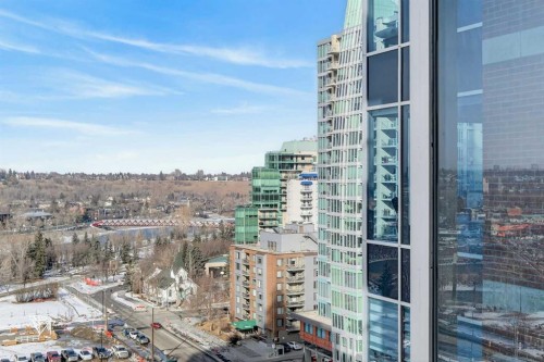 1402-910 5 Avenue Sw, Calgary, AB - Outdoor