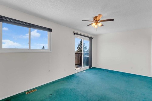 604 Strathcona Drive Sw, Calgary, AB - Indoor Photo Showing Other Room