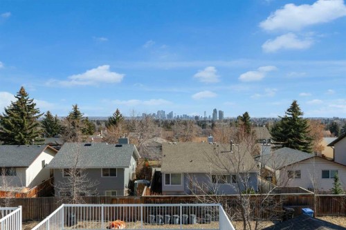 604 Strathcona Drive Sw, Calgary, AB - Outdoor