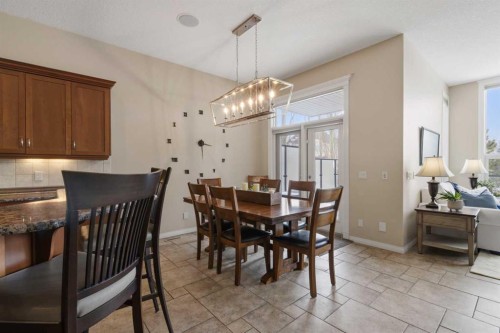 71 Elgin Estates Hill Se, Calgary, AB - Indoor Photo Showing Dining Room
