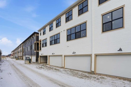 45 Wild Rose Way Se, Calgary, AB - Outdoor With Exterior