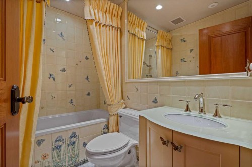 145 Silvertip Ridge, Canmore, AB - Indoor Photo Showing Bathroom