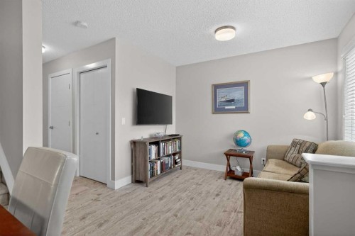 440 Nolan Hill Boulevard Nw, Calgary, AB - Indoor