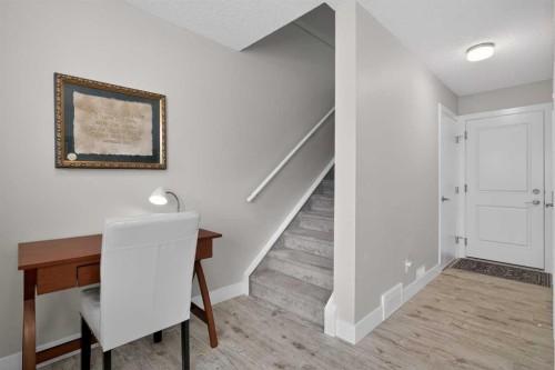 440 Nolan Hill Boulevard Nw, Calgary, AB - Indoor Photo Showing Other Room