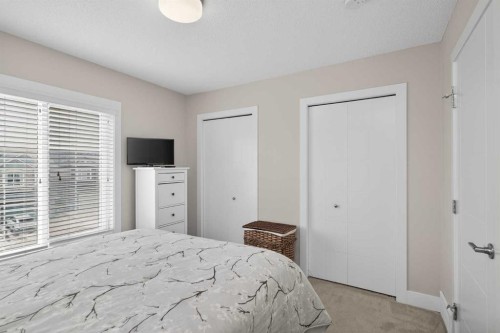 440 Nolan Hill Boulevard Nw, Calgary, AB - Indoor Photo Showing Bedroom