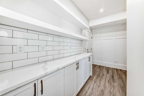 27 Williams Avenue, Olds, AB - Indoor