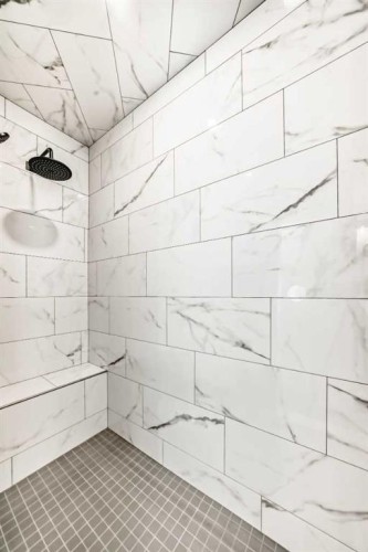 27 Williams Avenue, Olds, AB - Indoor Photo Showing Bathroom