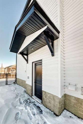 27 Williams Avenue, Olds, AB - Outdoor With Exterior