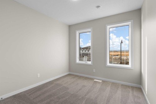 118 Montane Link Se, High River, AB - Indoor Photo Showing Other Room