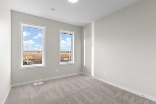118 Montane Link Se, High River, AB - Indoor Photo Showing Other Room