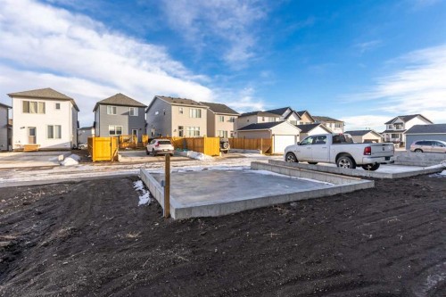 118 Montane Link Se, High River, AB - Outdoor