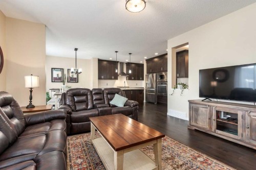 26 Mount Rae Terrace, Okotoks, AB - Indoor Photo Showing Living Room