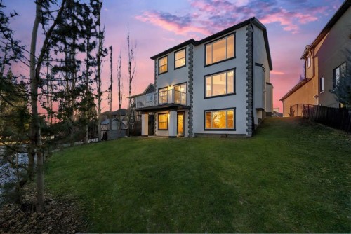 125 Discovery Place Sw, Calgary, AB - Outdoor