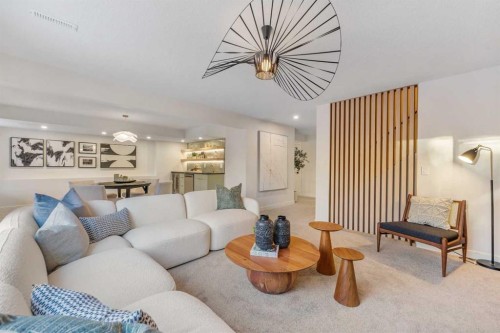 125 Discovery Place Sw, Calgary, AB - Indoor Photo Showing Living Room