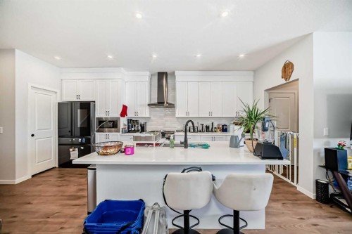 160 Lucas Common Nw, Calgary, AB - Indoor Photo Showing Kitchen With Upgraded Kitchen