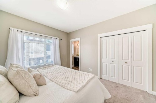 606 Skyview Point Place Ne, Calgary, AB - Indoor Photo Showing Bedroom