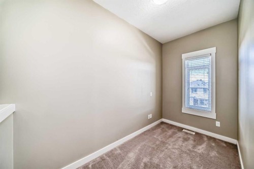 606 Skyview Point Place Ne, Calgary, AB - Indoor Photo Showing Other Room