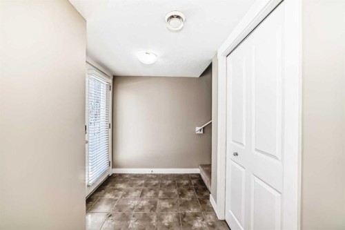 606 Skyview Point Place Ne, Calgary, AB - Indoor Photo Showing Other Room