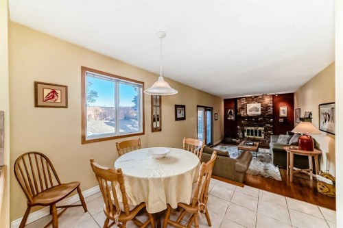 6007 Dalcastle Crescent Nw, Calgary, AB - Indoor Photo Showing Dining Room
